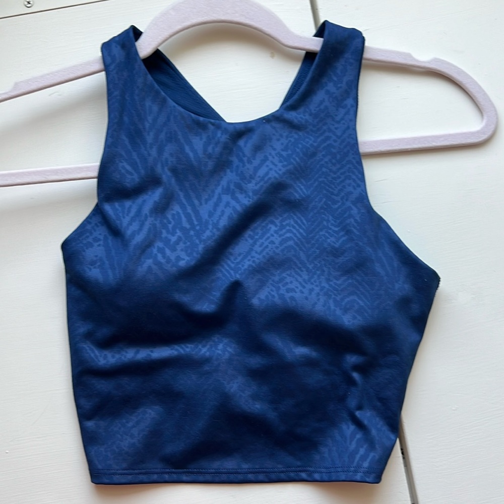 ATHLETA CROPPED BUILT IN BRA TANK